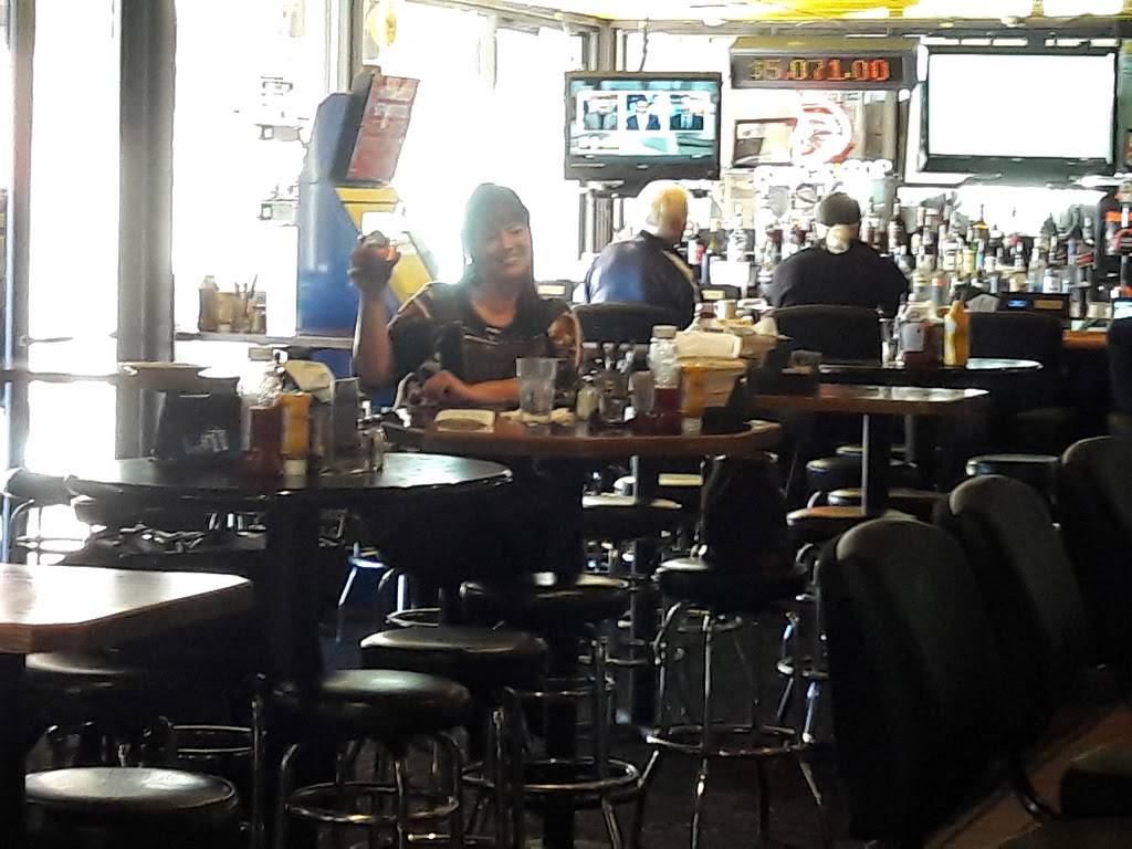 Rookies | restaurant | 930 Tahoe Blvd #1000, Incline Village, NV 89451, USA | 7758319008 OR +1 775-831-9008