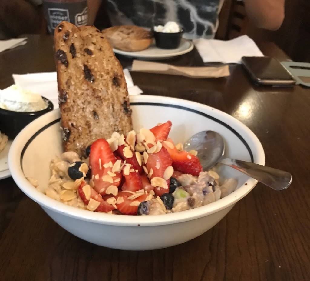 Corner Bakery Cafe | bakery | 500 16th St Mall, Denver, CO 80202, USA | 3035720166 OR +1 303-572-0166