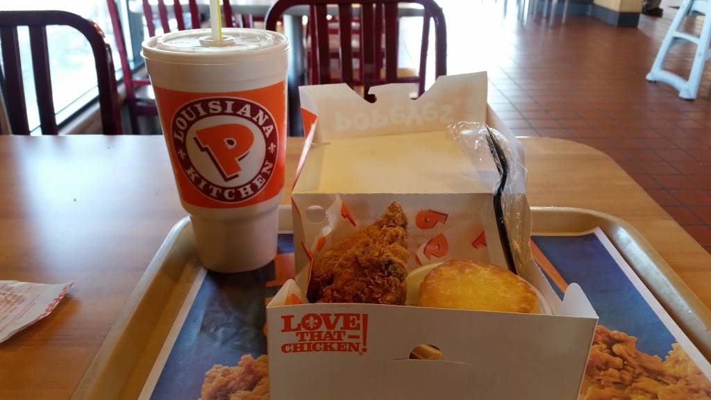 Popeyes Louisiana Kitchen | restaurant | 11350 S Halsted St, Chicago, IL 60628, USA | 7739950527 OR +1 773-995-0527