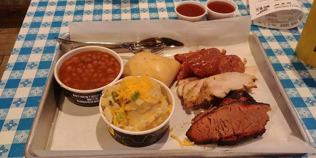 Dickeys Barbecue Pit | restaurant | 5031 Alma Dr, Plano, TX 75023, USA | 4698140876 OR +1 469-814-0876