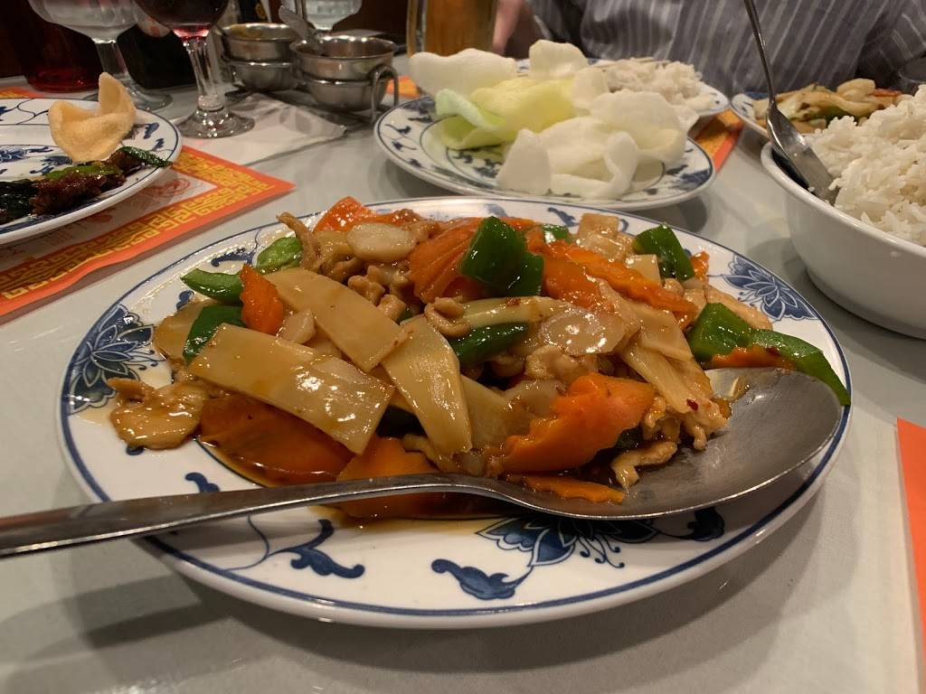 Szechwan Garden | restaurant | 13800 Detroit Ave, Lakewood, OH 44107, USA | 2162261987 OR +1 216-226-1987