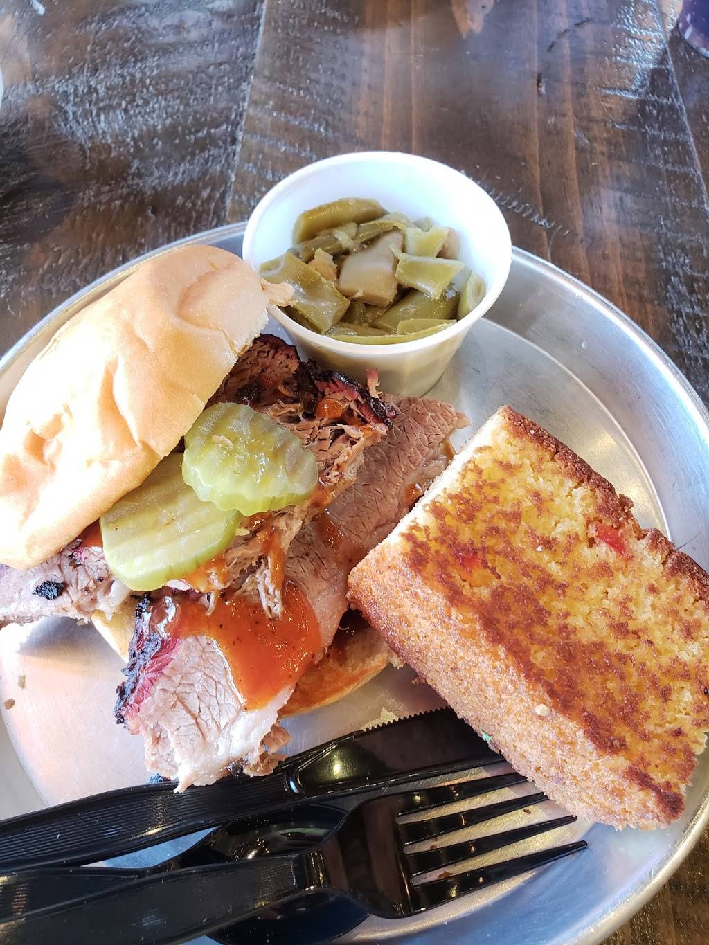 Edleys Bar-B-Que | restaurant | 114 Summit At Fritz Farm #110, Lexington, KY 40517, USA | 8595234668 OR +1 859-523-4668