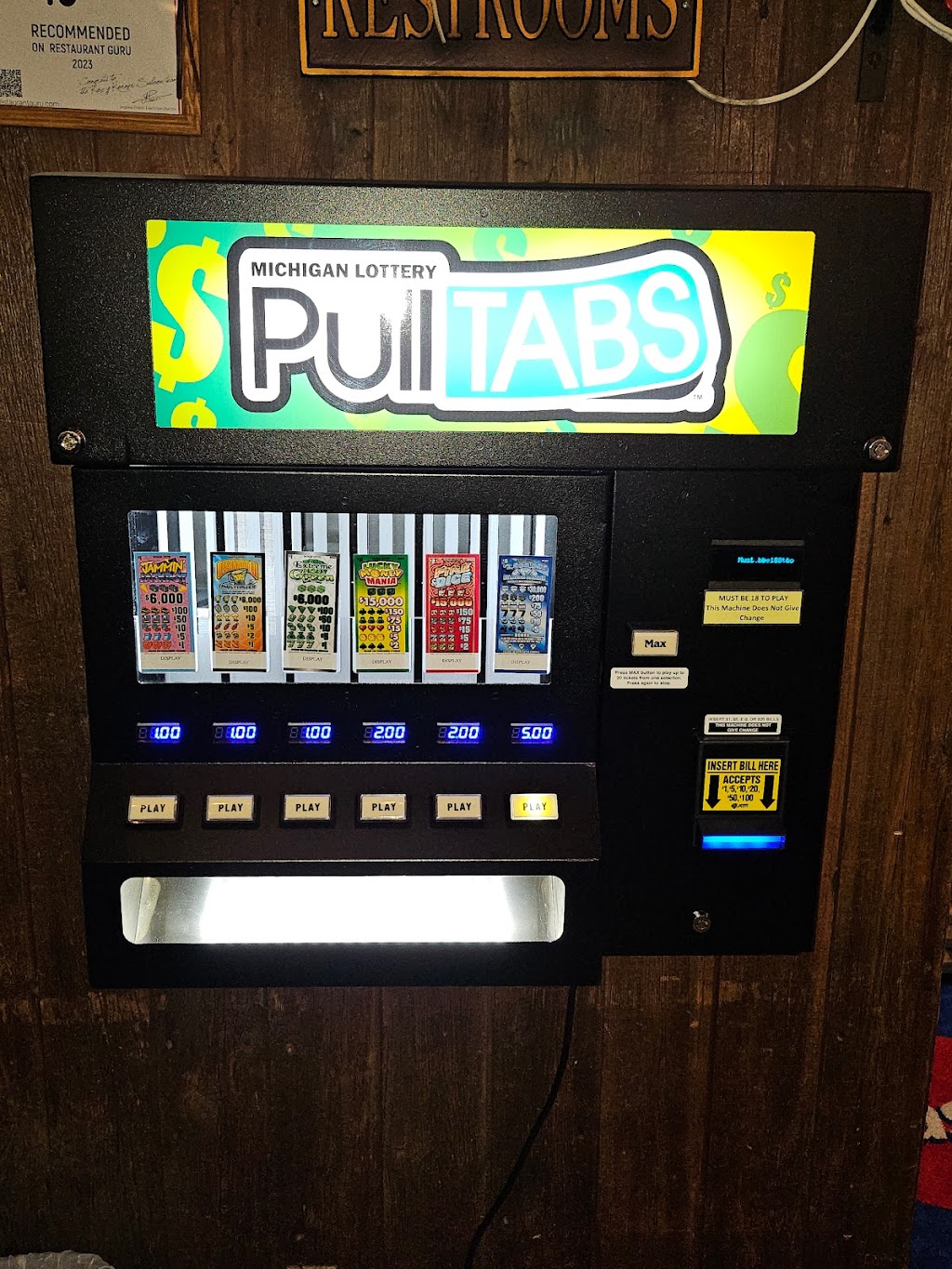 Kozy Korner Saloon | restaurant | 22991 W Main St, Armada, MI 48005, USA | 5867849015 OR +1 586-784-9015