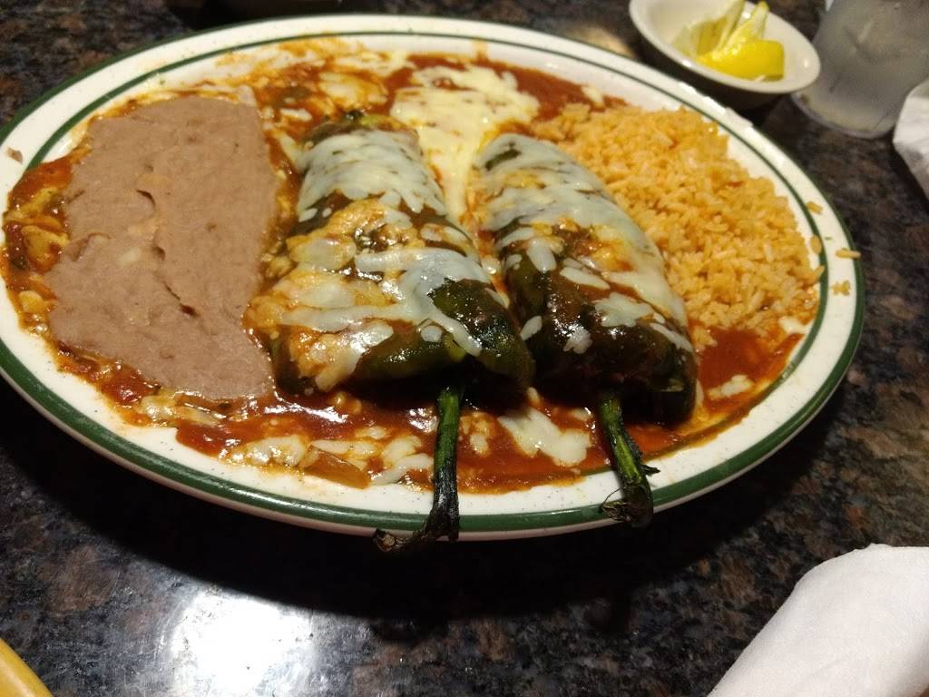 Margarita & Peppers Mexican Grill & Bar | restaurant | 2259 N Loop 336 W, Conroe, TX 77304, USA | 9367881408 OR +1 936-788-1408