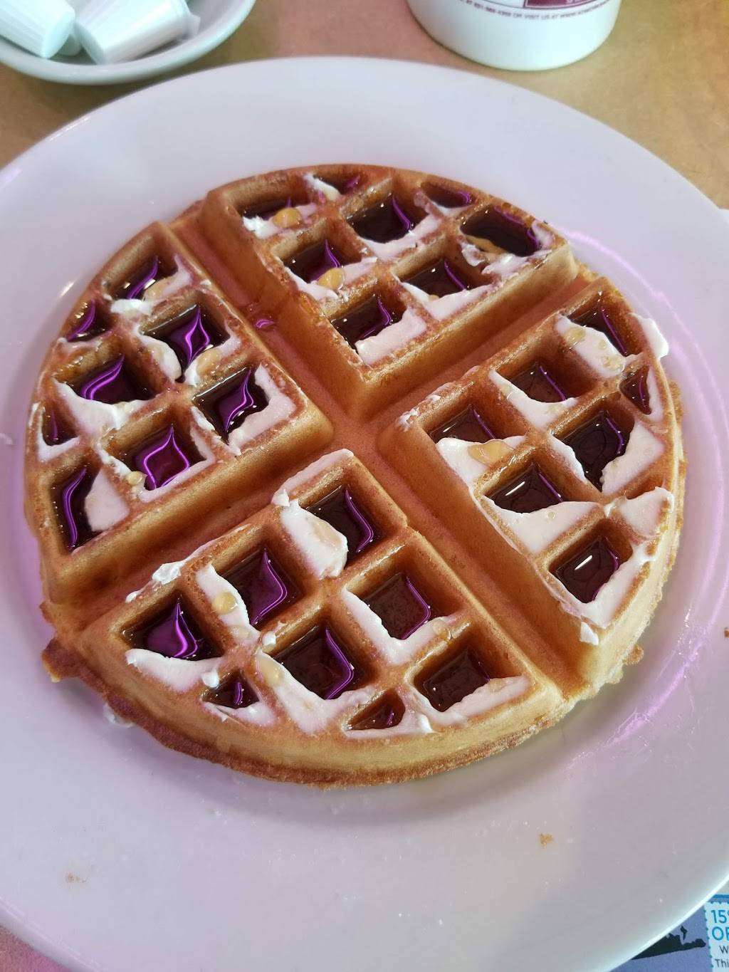 Seacrest Sayville Diner | restaurant | 229 W Main St, Sayville, NY 11782, USA | 6314054833 OR +1 631-405-4833