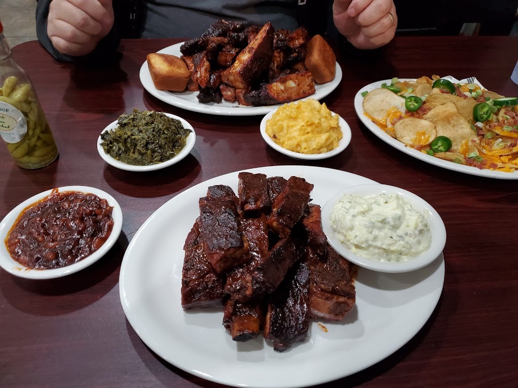 Golds II Southern Cuisine and BBQ | restaurant | 316 AL-59, Summerdale, AL 36580, USA | 2519890549 OR +1 251-989-0549