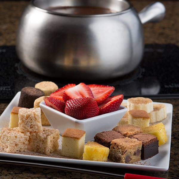 The Melting Pot | restaurant | 10374 W Sample Rd, Coral Springs, FL 33065, USA | 9547556368 OR +1 954-755-6368