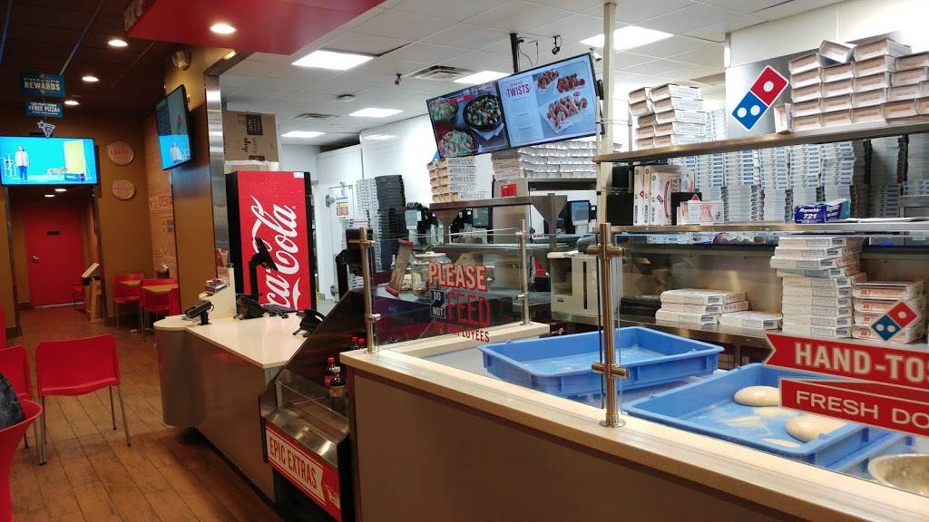 Dominos Pizza | meal delivery | 2901 Vine St, Cincinnati, OH 45219, USA | 5137516262 OR +1 513-751-6262