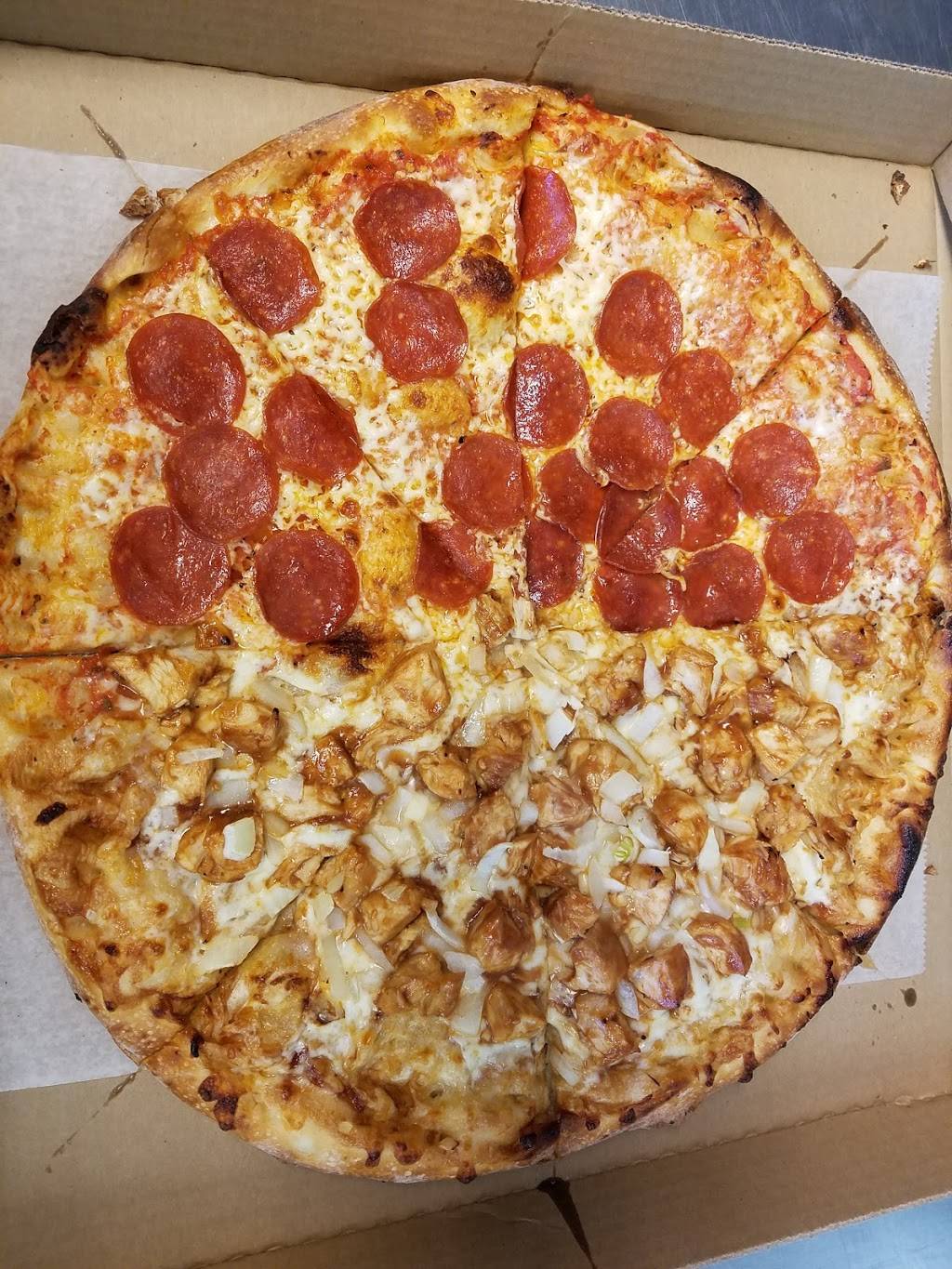 Basils Pizza | restaurant | 248 Wilton Rd, Farmington, ME 04938, USA | 2077789070 OR +1 207-778-9070