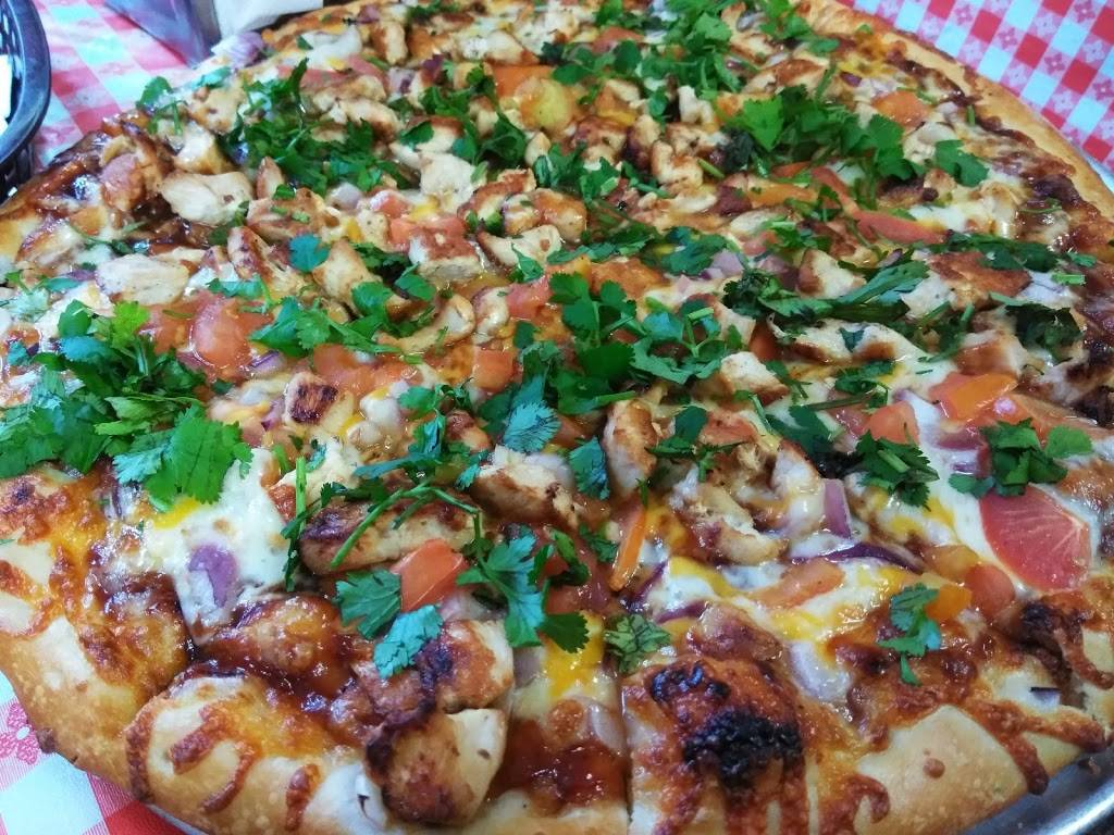 Neos Pizza House | restaurant | 32000 Hilltop Blvd, Running Springs, CA 92382, USA | 9098675373 OR +1 909-867-5373