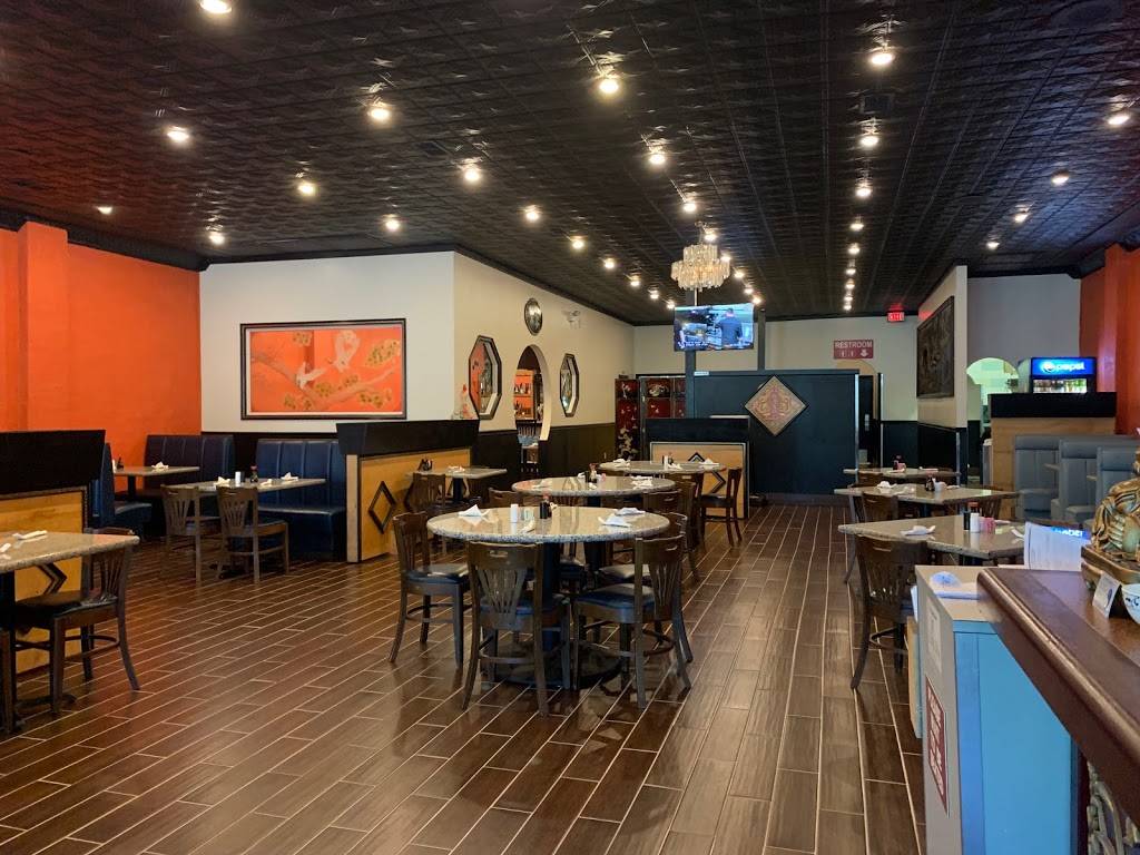 Iron Wok | restaurant | 33 Rector St, Bryson City, NC 28713, USA | 8284889553 OR +1 828-488-9553