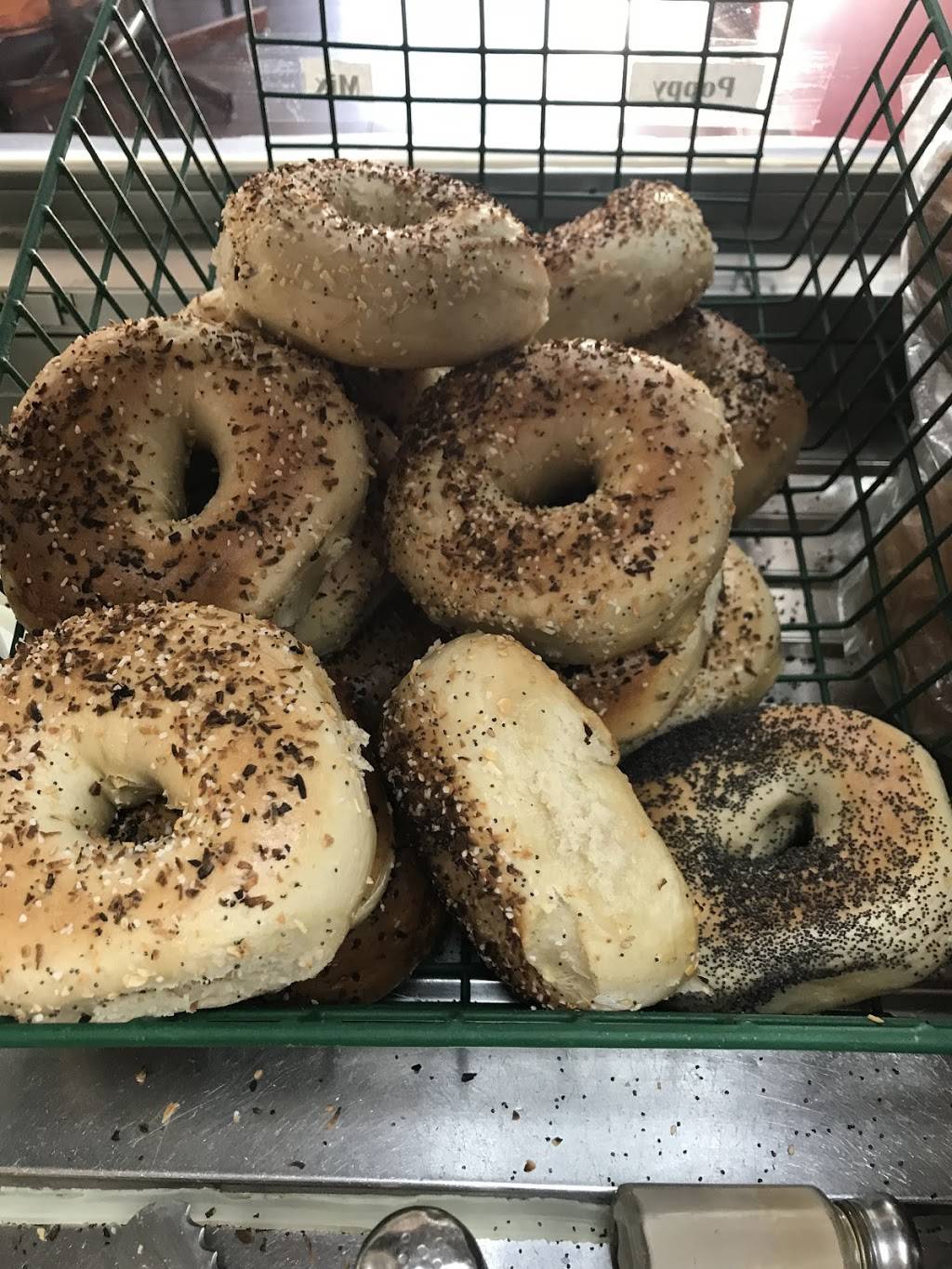 Ace Bagel Cafe Inc | bakery | 59-06 Main St, Flushing, NY 11355, USA | 7189397618 OR +1 718-939-7618