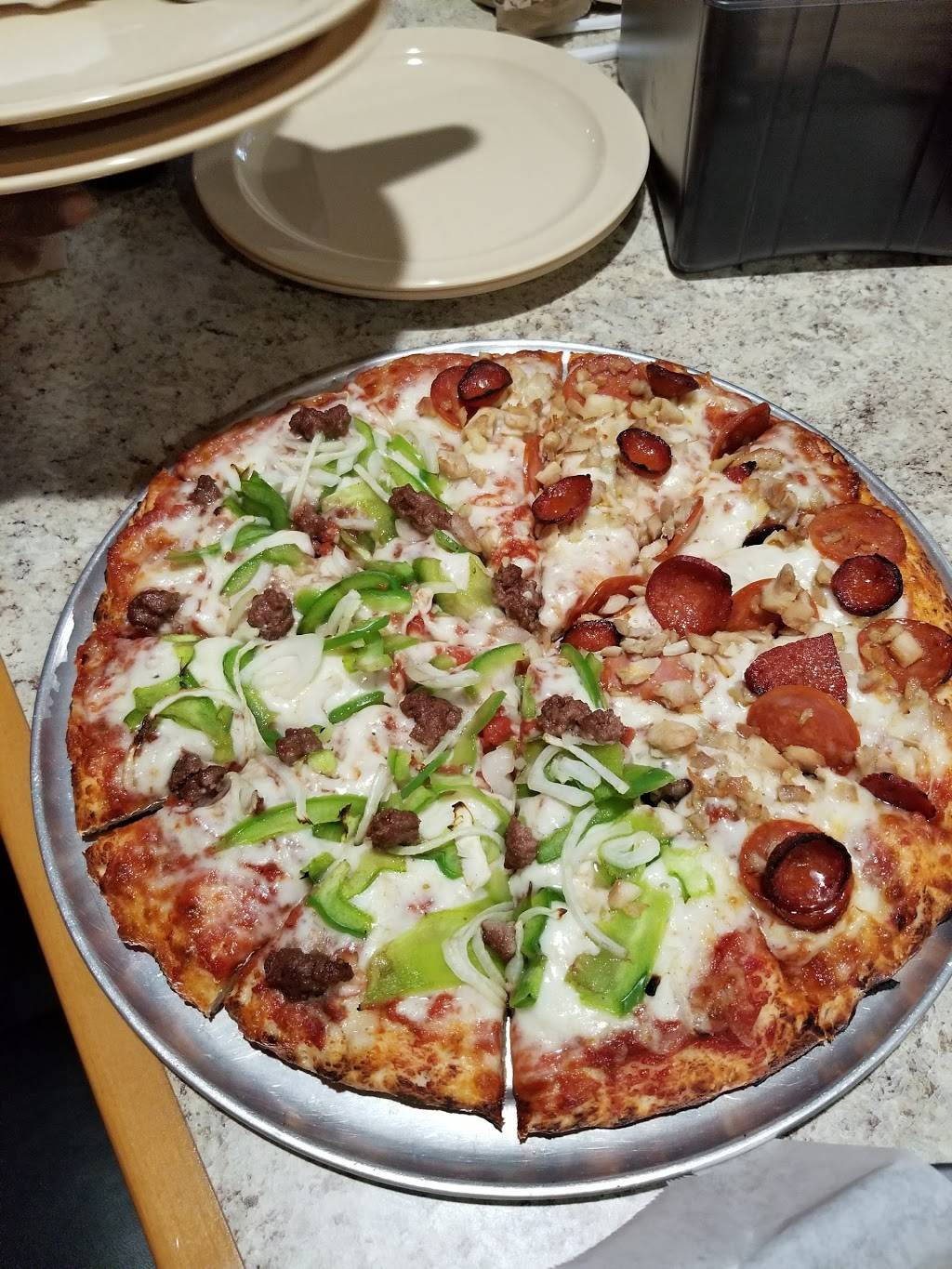 Mountain Mikes Pizza | meal delivery | 1830 Webster St, Oakland, CA 94612, USA | 5102688226 OR +1 510-268-8226