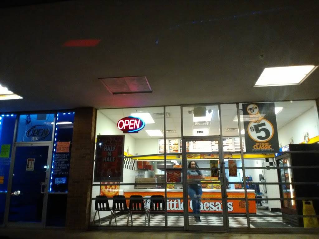 Little Caesars Pizza | meal takeaway | 1050 N Carrier Pkwy, Grand Prairie, TX 75050, USA | 9725049300 OR +1 972-504-9300