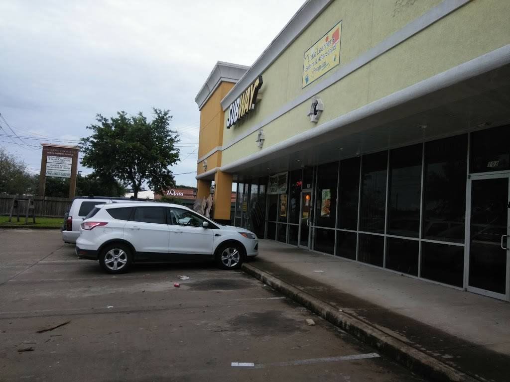 Subway Restaurants | restaurant | 7208 N Shepherd Dr, Houston, TX 77091, USA | 7136955737 OR +1 713-695-5737