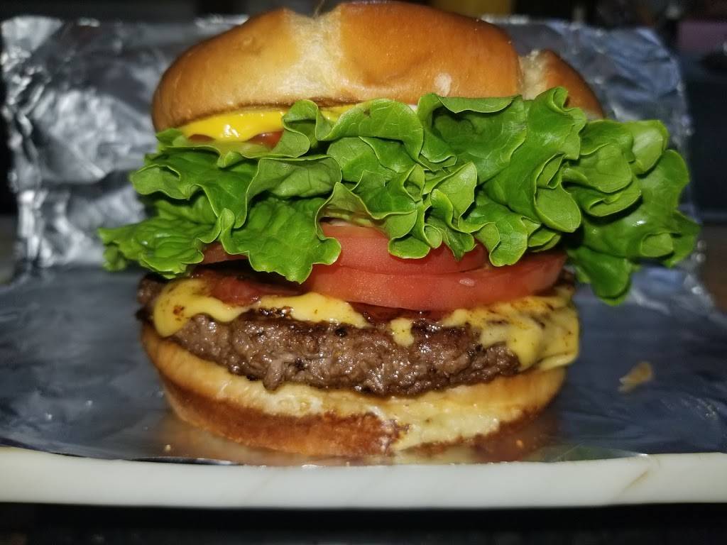 No Change Cafe | restaurant | Inside The Shell Station, 12805 Telegraph Rd, Redford Charter Twp, MI 48239, USA | 3136859344 OR +1 313-685-9344