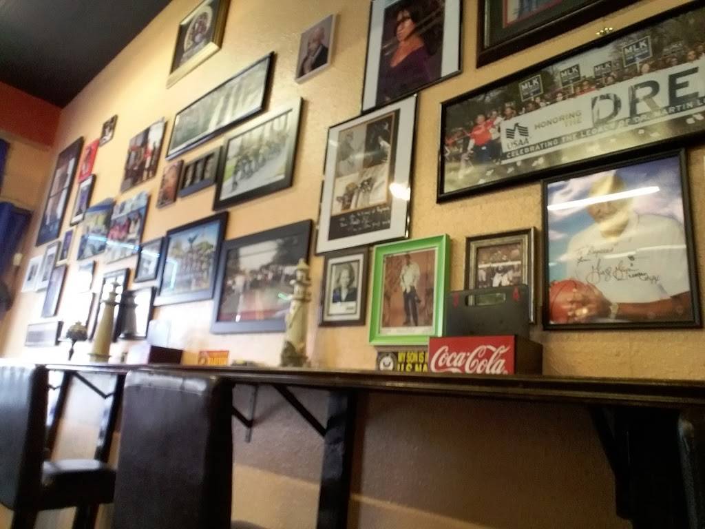 Bayseas Seafood Southern Catfish | restaurant | 734 N New Braunfels Ave, San Antonio, TX 78202, USA | 2103201550 OR +1 210-320-1550