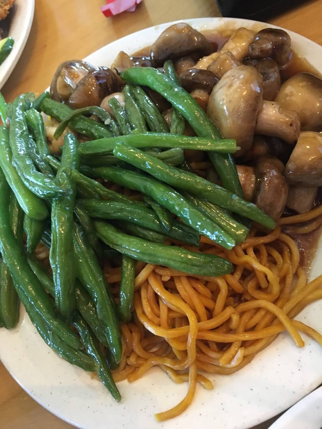 Hong Mei Buffet | restaurant | 124 Norman Station Blvd, Mooresville, NC 28117, USA | 7046608888 OR +1 704-660-8888