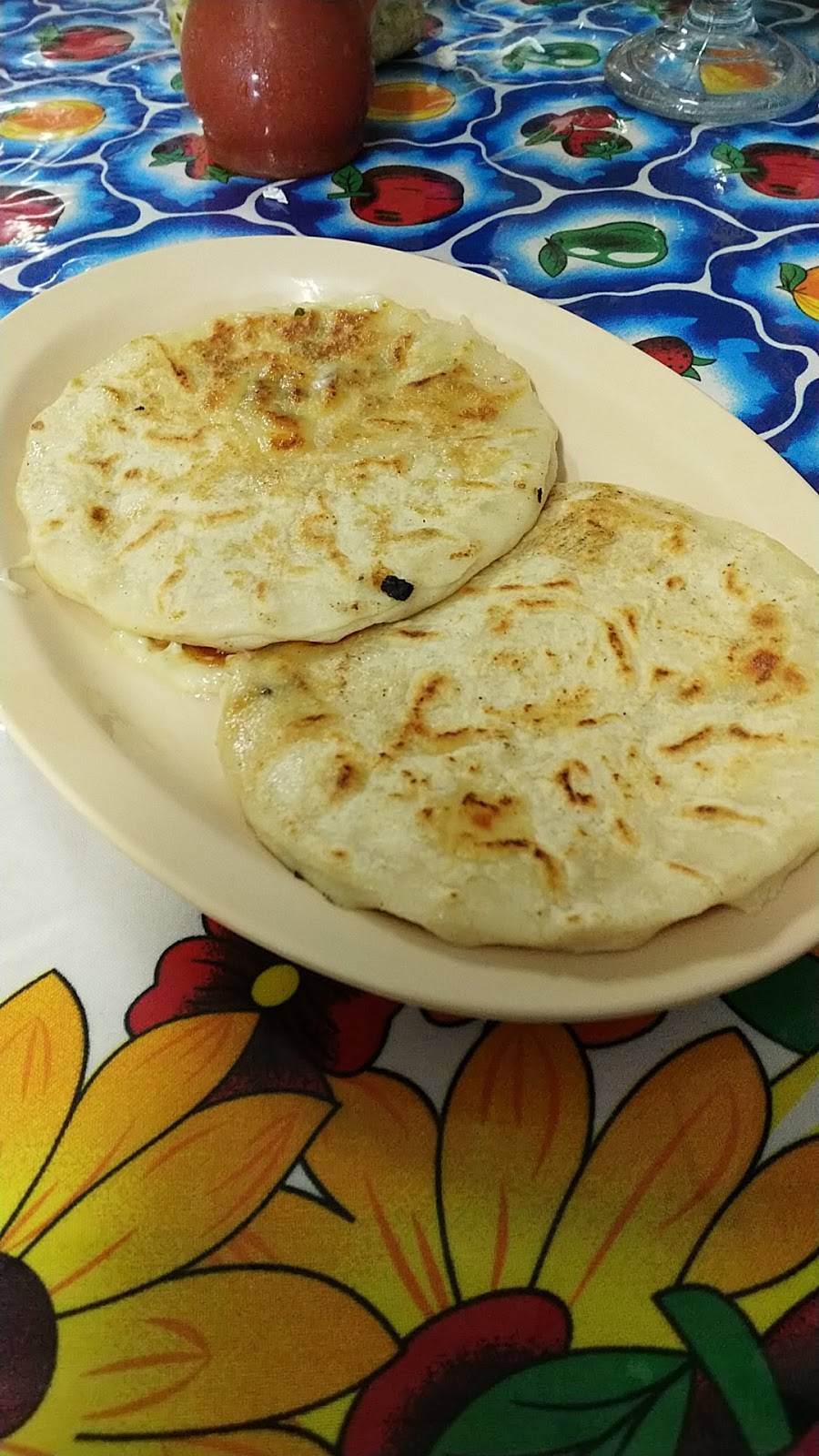 LA Pupuseria Del Pepeto | restaurant | 6071 E Olympic Blvd, Los Angeles, CA 90022, USA | 3237675754 OR +1 323-767-5754