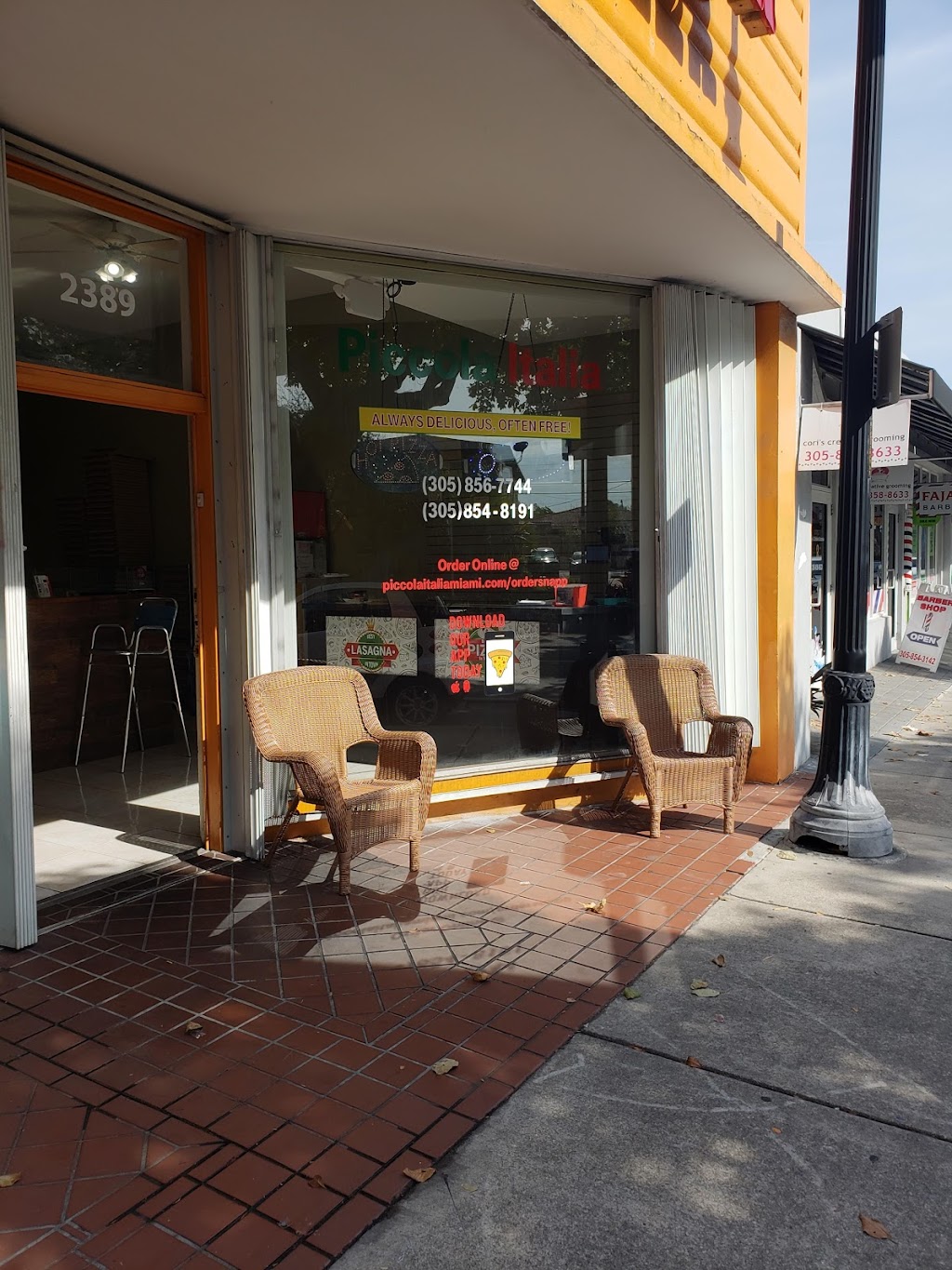 Piccola Italia | restaurant | 2389 Coral Way, Coral Gables, FL 33145, USA | 3058567744 OR +1 305-856-7744