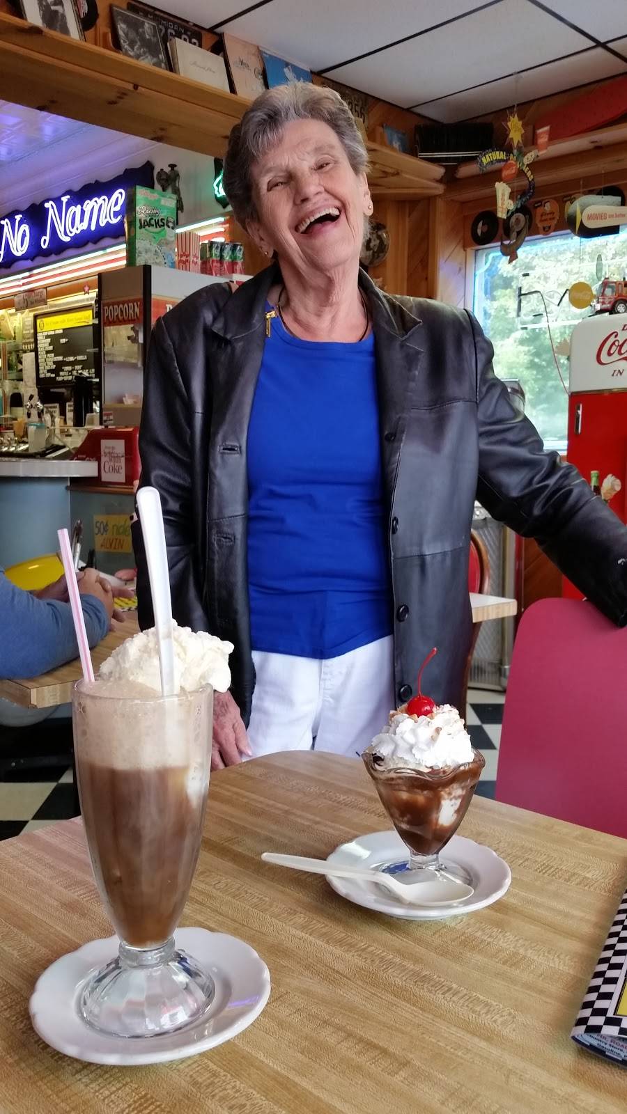 No Name Deli & Restaurant | restaurant | 16 Old Ranger Rd, Murphy, NC 28906, USA | 8288379138 OR +1 828-837-9138