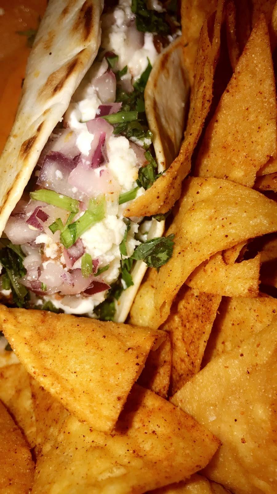 Messys Tacos & Treats | restaurant | 3987 Taylor Rd, Loomis, CA 95650, USA | 9162592646 OR +1 916-259-2646