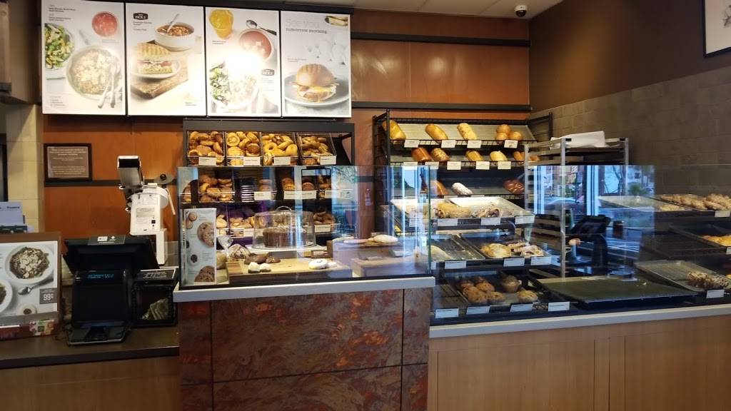 Panera Bread | cafe | 1525 40th St, Emeryville, CA 94608, USA | 5105950159 OR +1 510-595-0159