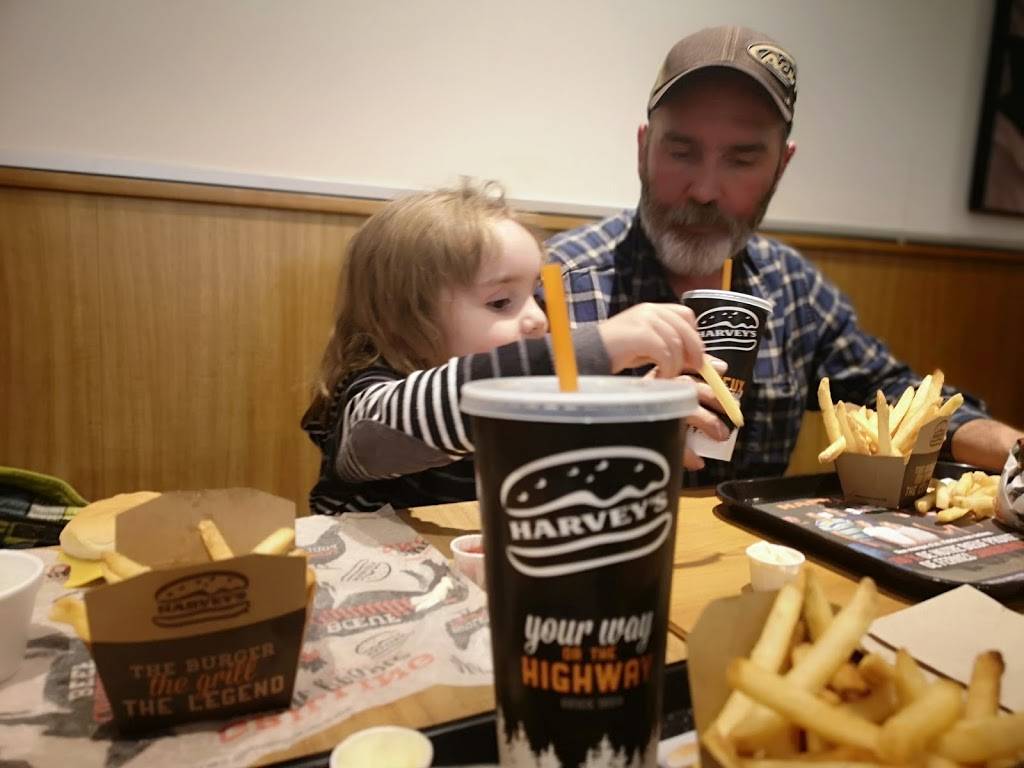 Harveys | restaurant | 159 41e Rue O Local 102, Québec, QC G1H 1L4, Canada | 4186226093 OR +1 418-622-6093