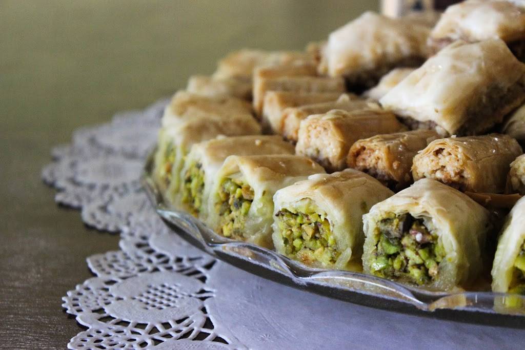 Talluza Desserts-Temporarily Closed | restaurant | 1183 Hunt Club Rd #104, Ottawa, ON K1V 8S4, Canada | 6136955892 OR +1 613-695-5892