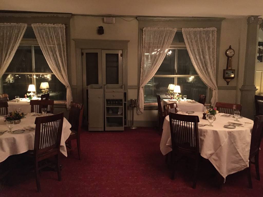 The Red Lion Inn Main Dining Room | restaurant | The Red Lion Inn, 30 Main St, Stockbridge, MA 01262, USA | 4132985545 OR +1 413-298-5545