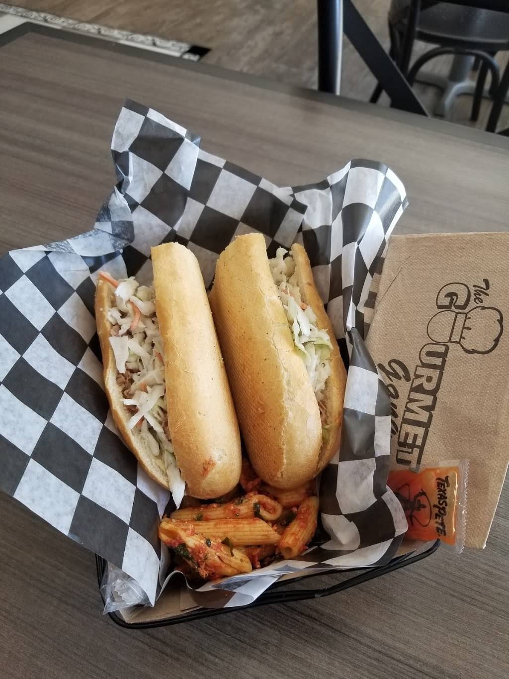 Gourmet Gang | restaurant | 482 E Main St, Norfolk, VA 23510, USA | 7576401065 OR +1 757-640-1065