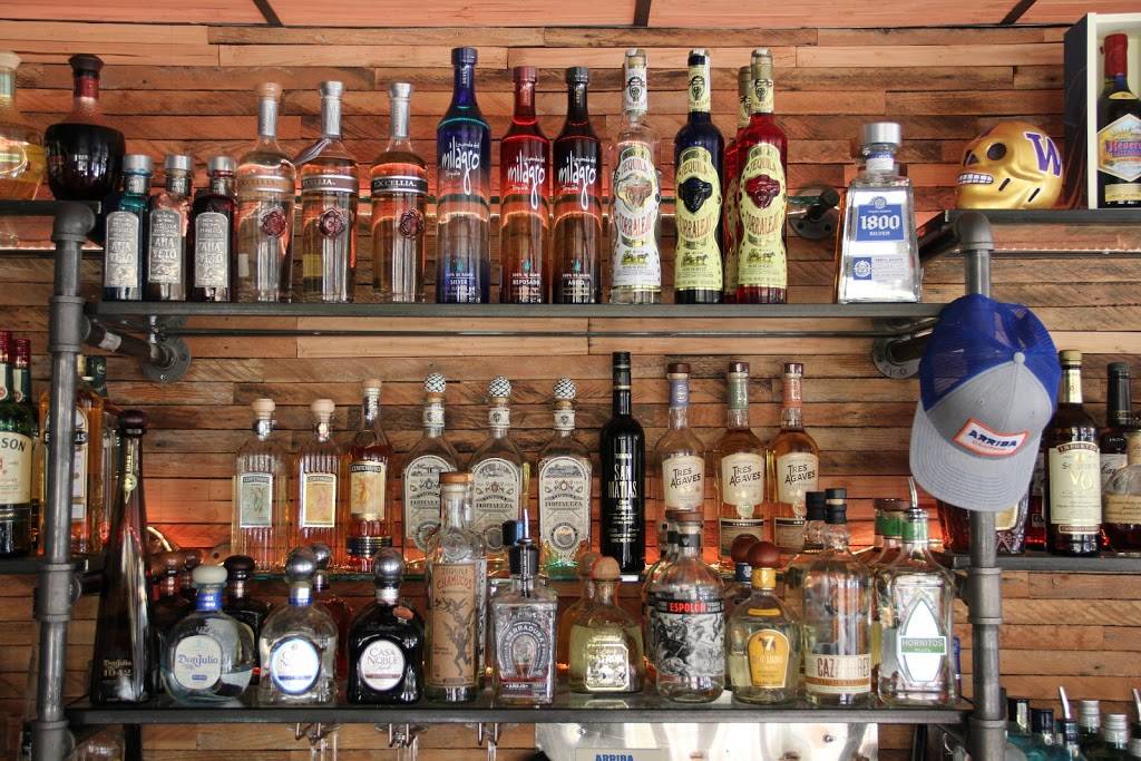 Arriba Cantina | restaurant | 2316 NE 65th St #101, Seattle, WA 98115, USA | 2067086532 OR +1 206-708-6532