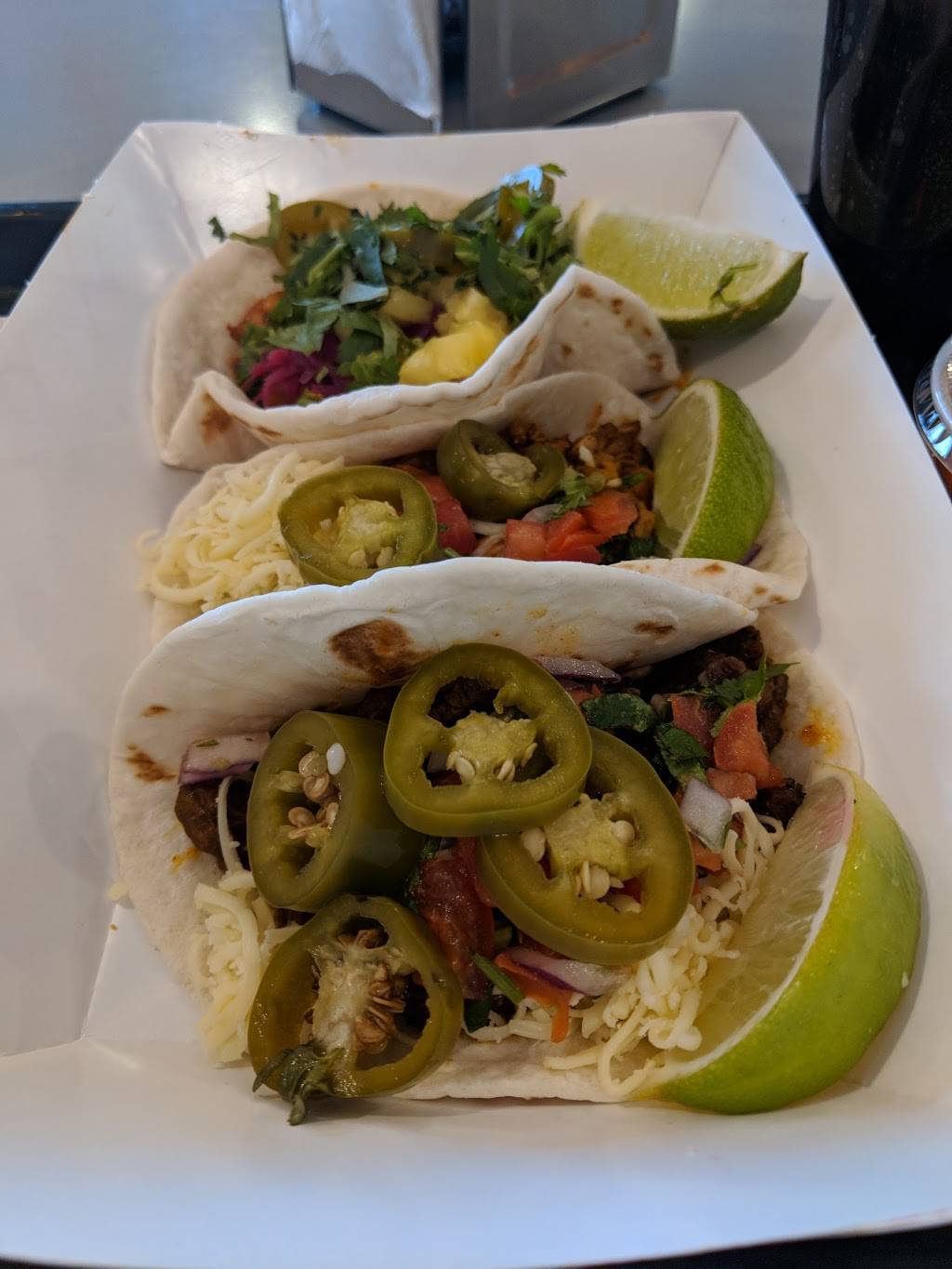 Tacochela | restaurant | 2321 Ogden Ave, Downers Grove, IL 60515, USA | 6304478226 OR +1 630-447-8226