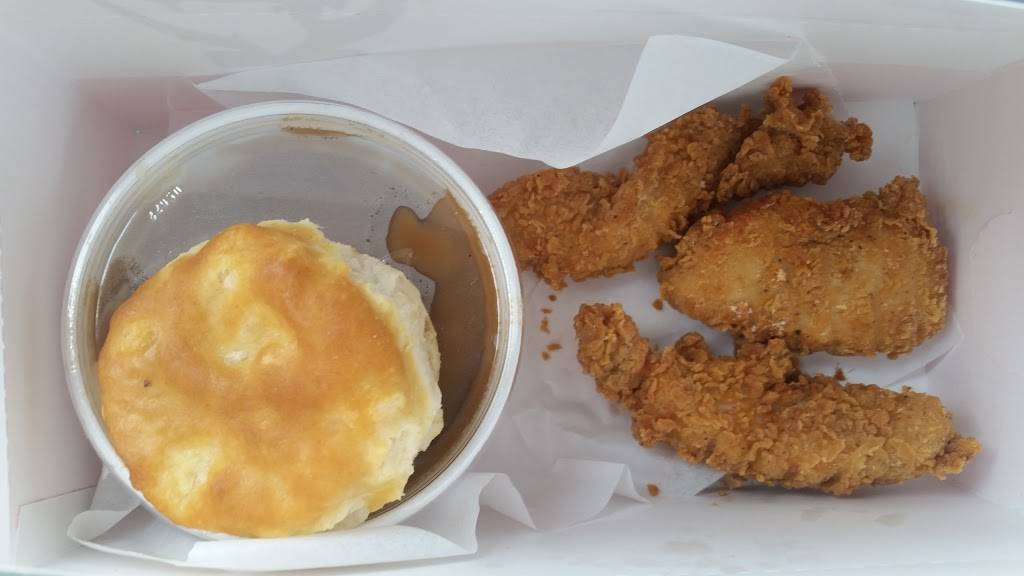 KFC | restaurant | 12721 Michigan Ave, Dearborn, MI 48126, USA | 3135820610 OR +1 313-582-0610