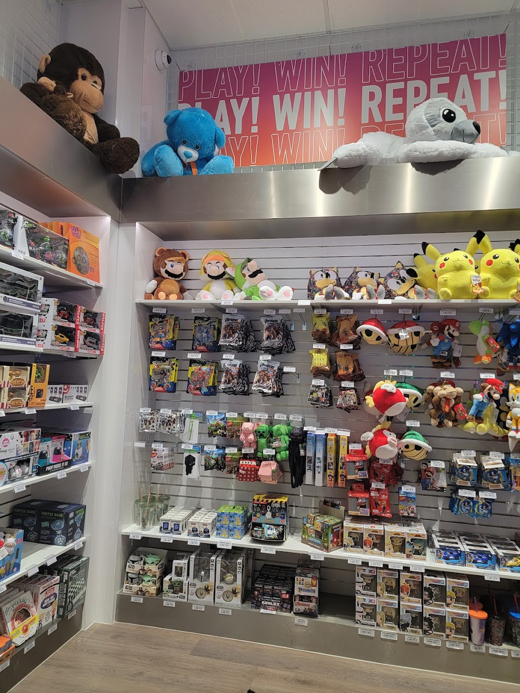 Dave & Busters Queen Creek | restaurant | 21000 S Ellsworth Lp Rd, Queen Creek, AZ 85142, USA | 4802121800 OR +1 480-212-1800