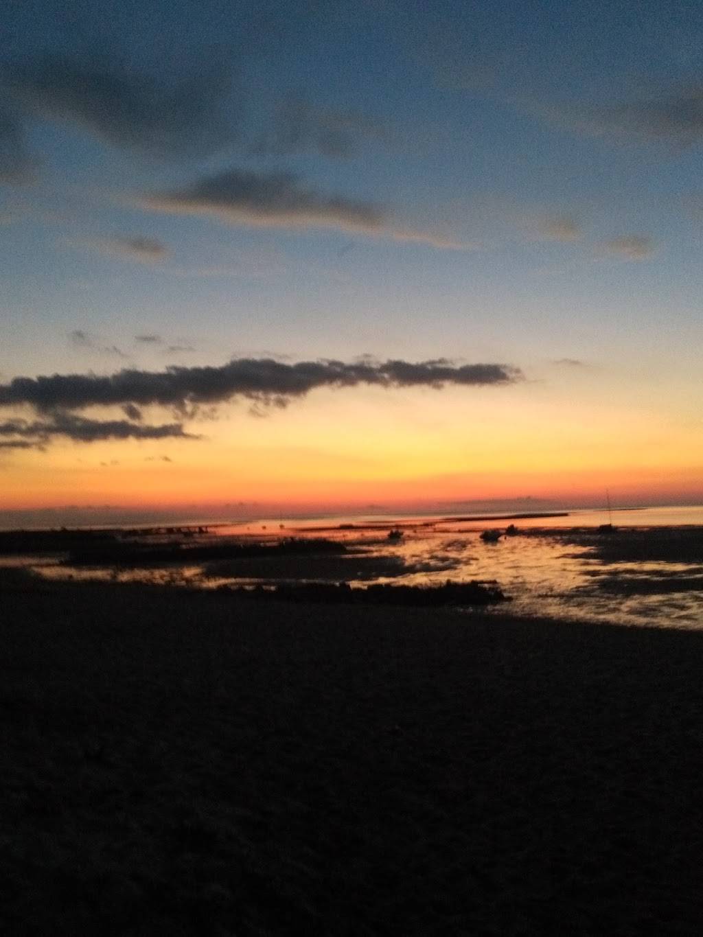 Brewster Inn & Chowder House | night club | 1933 Main St, Brewster, MA 02631, USA | 5088967771 OR +1 508-896-7771