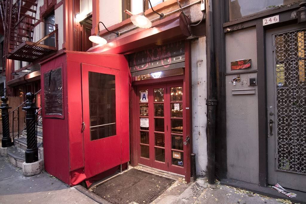 The Grey Dog Chelsea | cafe | 242 W 16th St, New York, NY 10011, USA | 2122292345 OR +1 212-229-2345