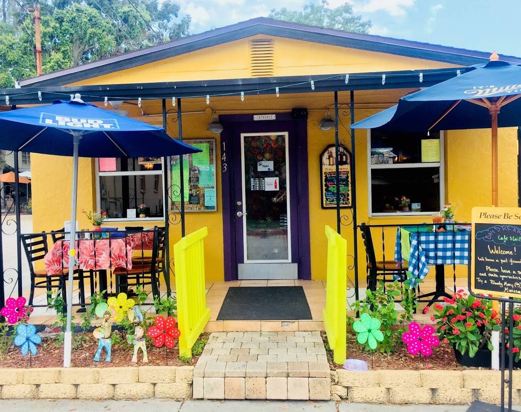 Daydreamers Cafe and Grill | restaurant | 143 7th Ave N, Safety Harbor, FL 34695, USA | 7277230909 OR +1 727-723-0909