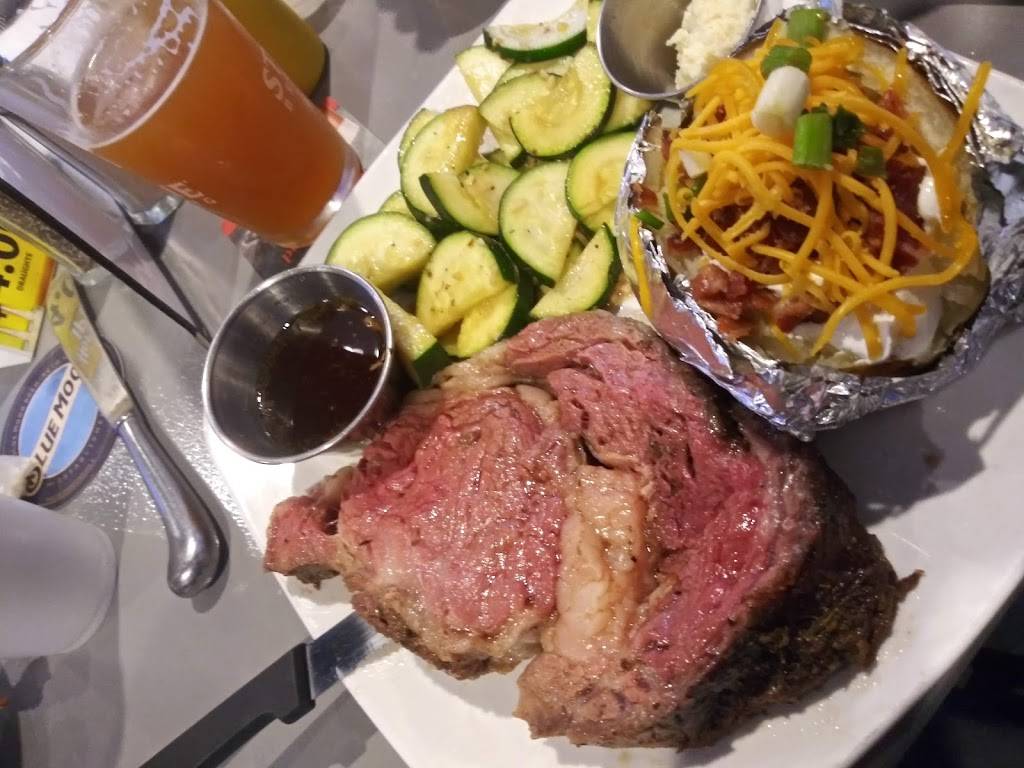 Hops Sports Grill | restaurant | 120 S Houghton Rd Unit 174, Tucson, AZ 85748, USA | 5203005898 OR +1 520-300-5898