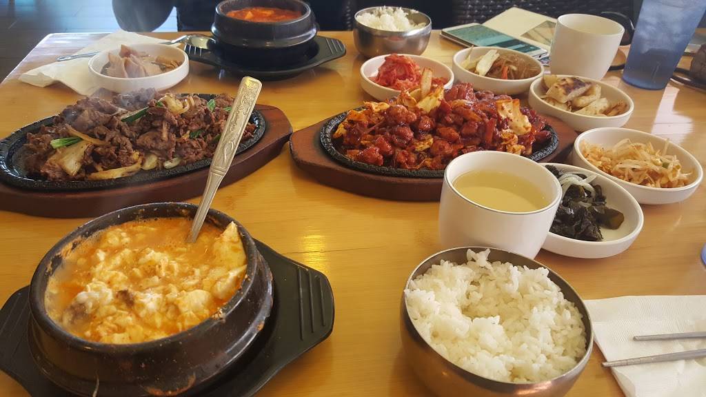 Tofu Hut | restaurant | 3920 W Spring Mountain Rd, Las Vegas, NV 89102, USA | 7022570072 OR +1 702-257-0072