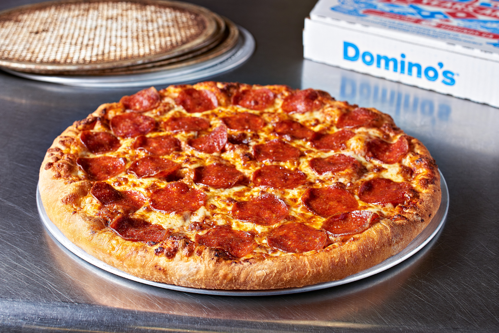Dominos Pizza | meal delivery | 1303 King St E Unit 2, Oshawa, ON L1H 1J3, Canada | 9055714000 OR +1 905-571-4000