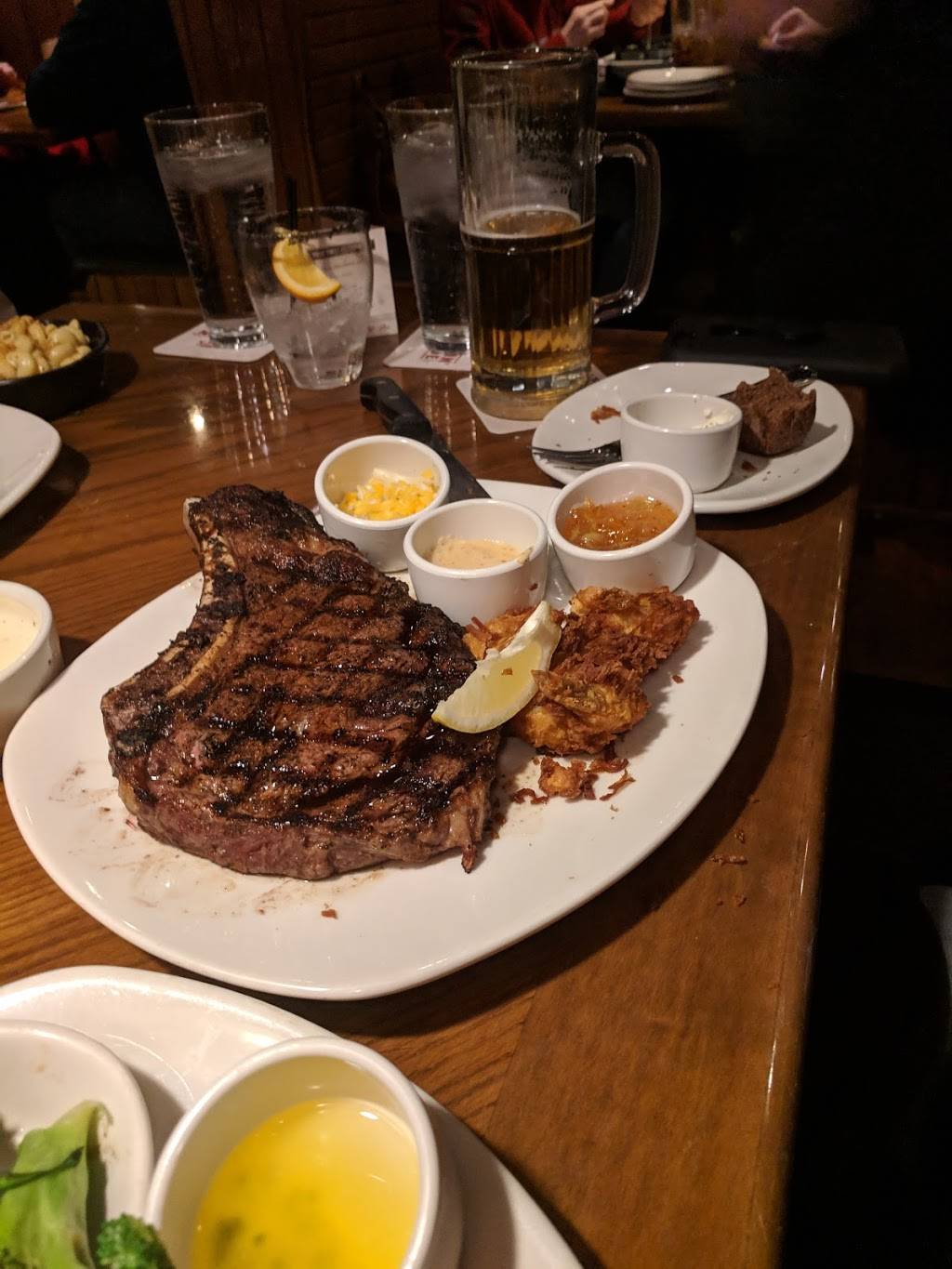 Outback Steakhouse | restaurant | 4002 Winghaven Blvd, OFallon, MO 63368, USA | 6366254300 OR +1 636-625-4300