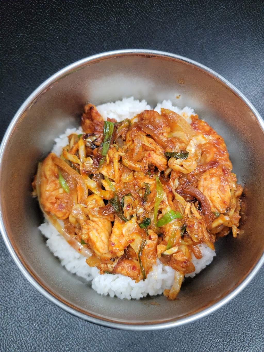 CM Chicken & bobadod | restaurant | 2663 Grand Ave, Waukegan, IL 60085, USA | 2244479731 OR +1 224-447-9731