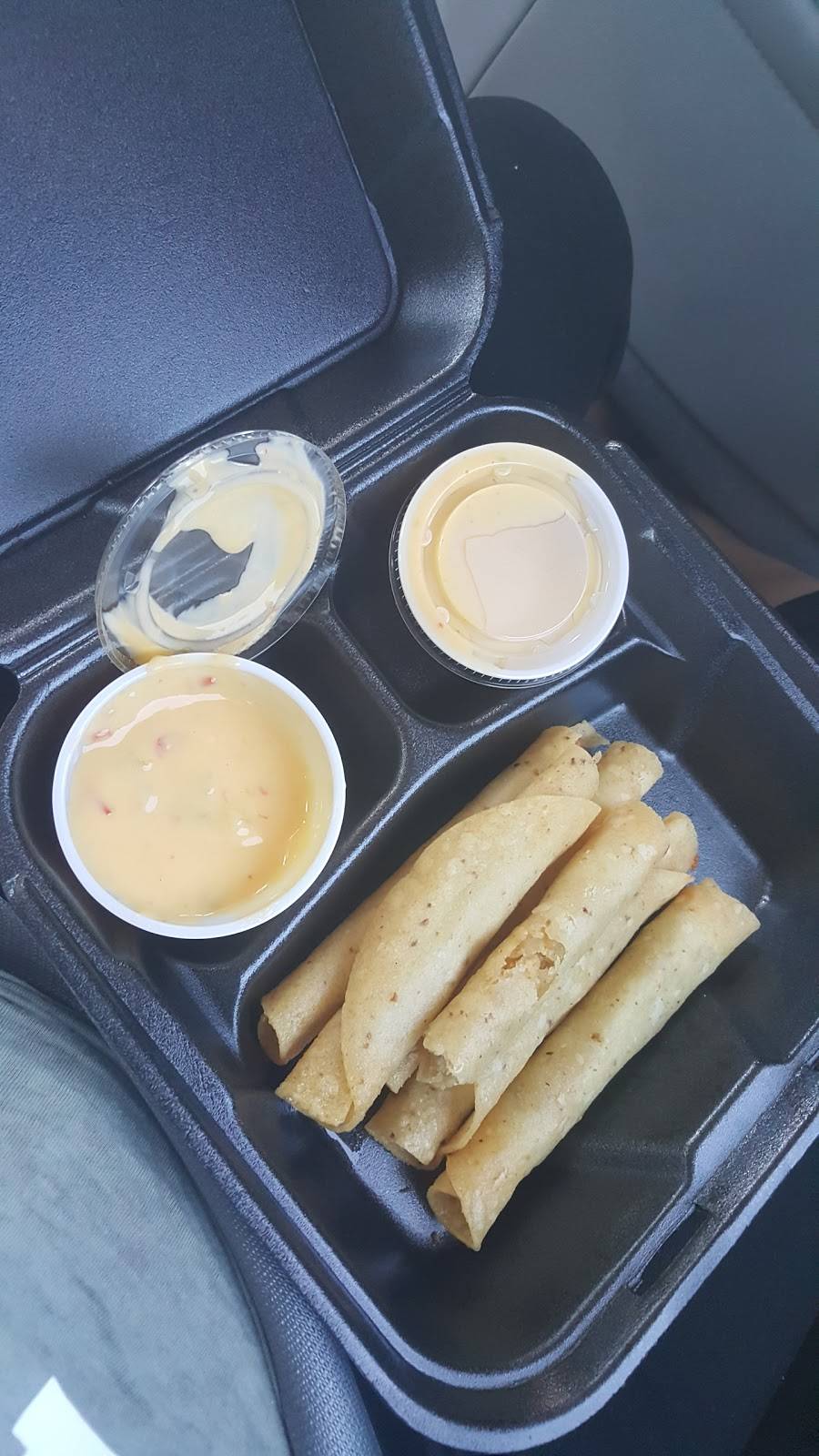 Taco Cabana | restaurant | 9210 E R L Thornton Fwy, Dallas, TX 75228, USA | 2146608583 OR +1 214-660-8583