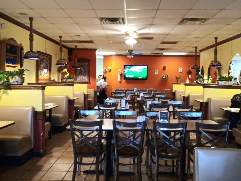 Cuquitas Restaurant | restaurant | 8076 Spring Valley Rd, Dallas, TX 75240, USA | 2145753188 OR +1 214-575-3188
