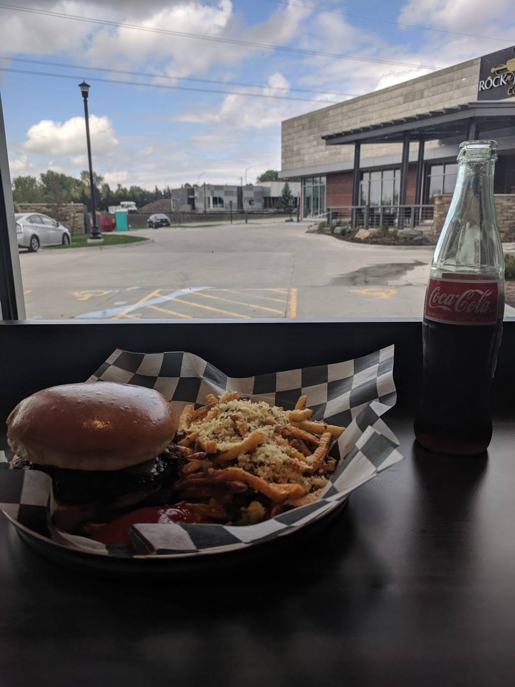 Honest Abes Burgers & Freedom | restaurant | 8340 Glynoaks Dr. #104, Lincoln, NE 68516, USA | 5315005970 OR +1 531-500-5970