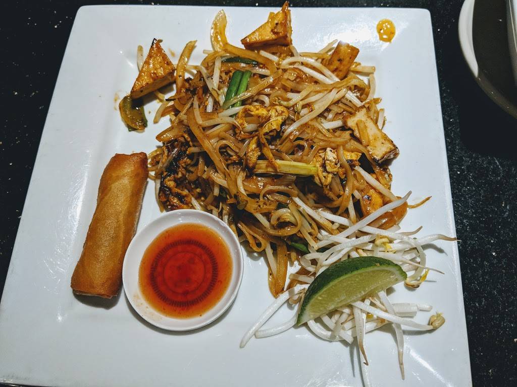 Noodles Cafe | restaurant | 8123 Vaughn Rd, Montgomery, AL 36116, USA | 3345171179 OR +1 334-517-1179