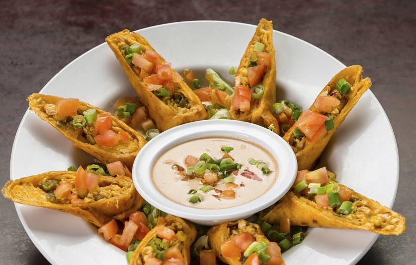 BreWingZ Restaurant and Bar | restaurant | 13516 East Fwy, Houston, TX 77015, USA | 7133300144 OR +1 713-330-0144