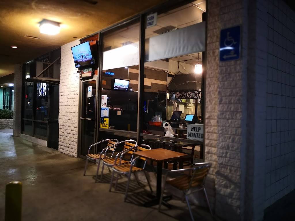 Ugly Roll Sushi | restaurant | 11128 Palms Blvd, Los Angeles, CA 90034, USA | 3108378500 OR +1 310-837-8500