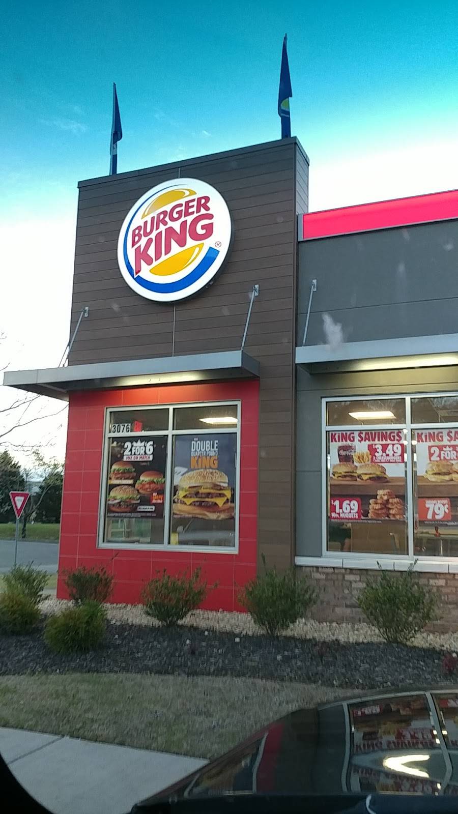 Burger King | restaurant | 3076 Pelham Pkwy, Pelham, AL 35124, USA | 2056859878 OR +1 205-685-9878